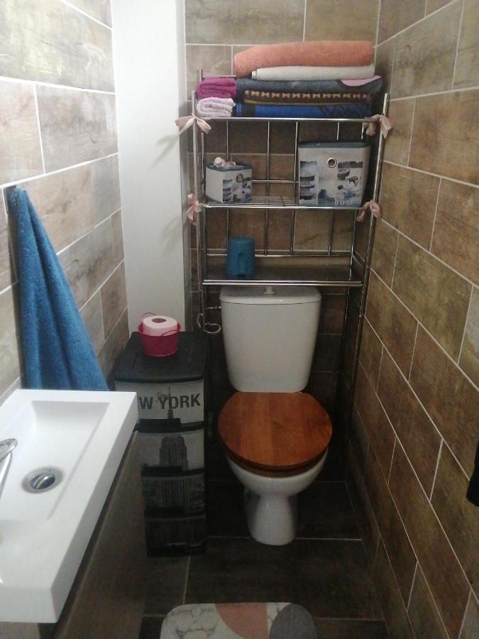 Ferienwohnung Petit Cocon Pour 1 Personne Argenteuil Exterior foto